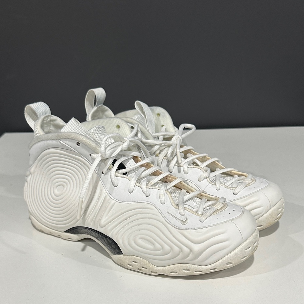 Nike Comme des Garcons Foamposite CDG 9.5 White High-Top Sneakers